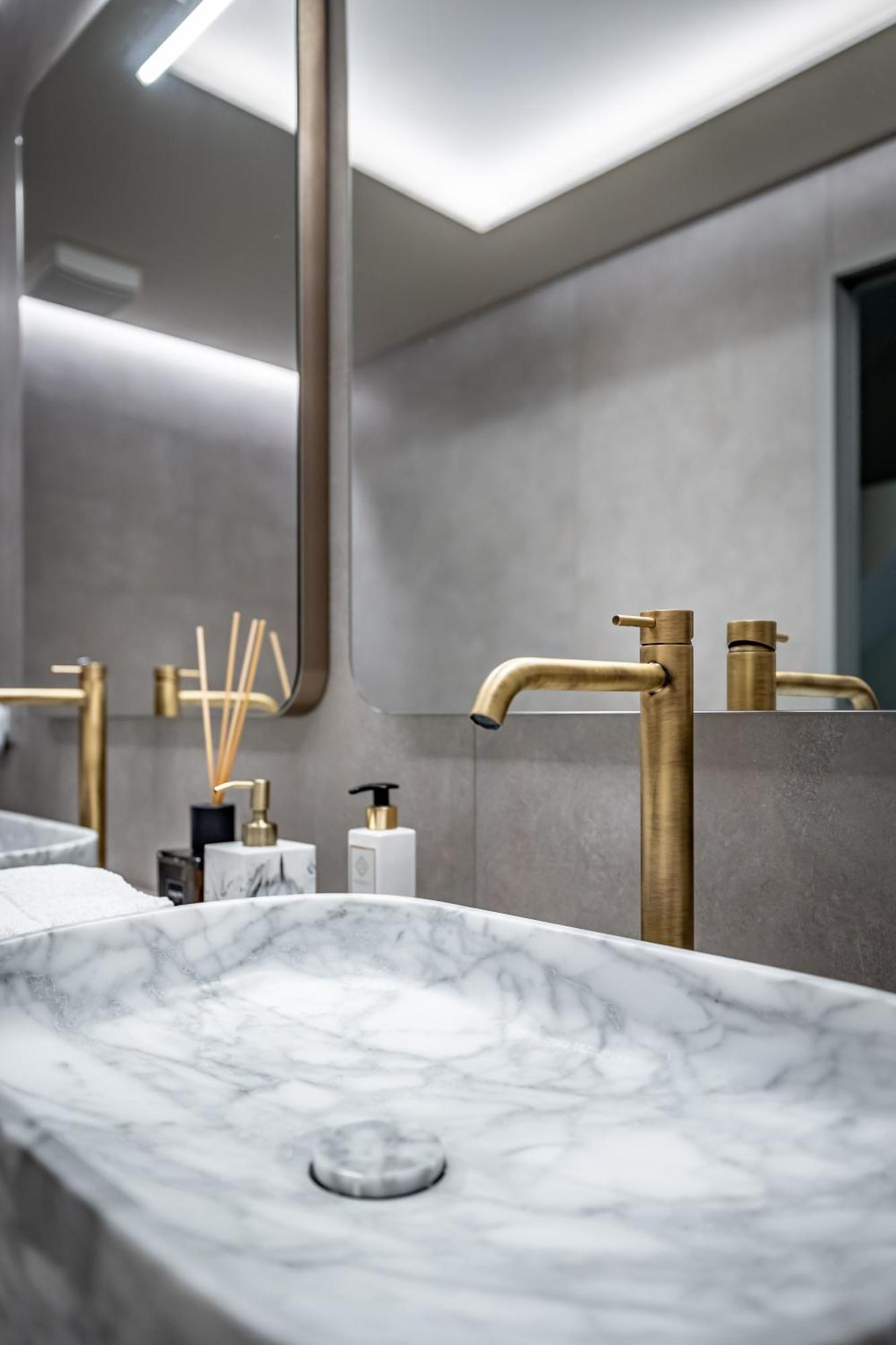 Dimora Collection - Le Corti - Boutique Luxury Suites In A Restored 13Th Century Convent, With Sauna And Gym (Adults Only) Florence Exterior photo