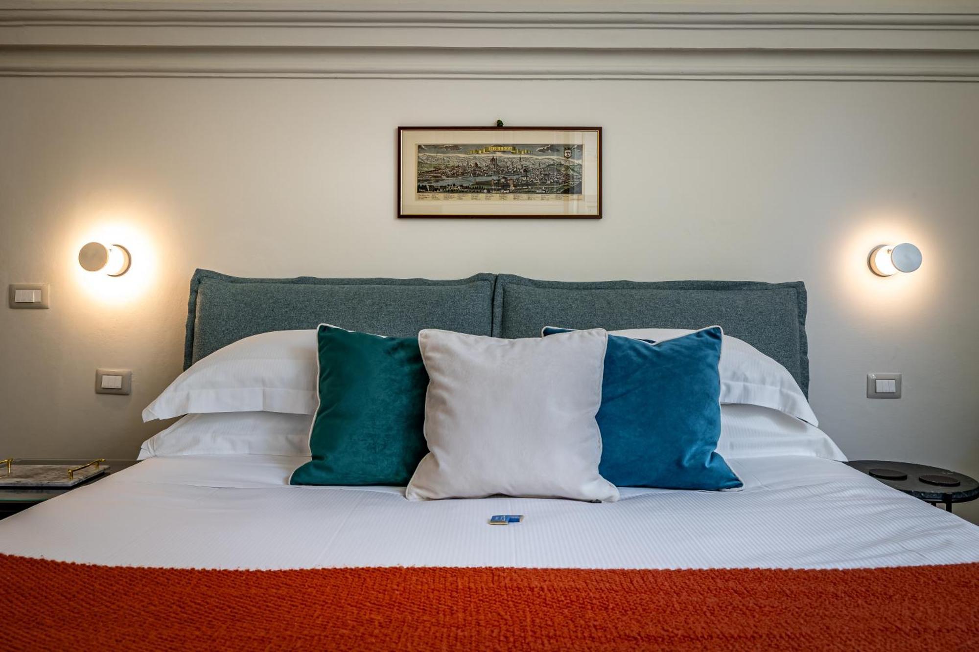 Dimora Collection - Le Corti - Boutique Luxury Suites In A Restored 13Th Century Convent, With Sauna And Gym (Adults Only) Florence Room photo